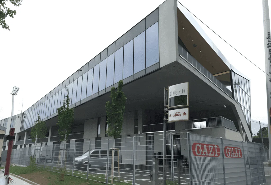 stadion gazi stuttgart thumb upscayl 2x upscayl standard 4x